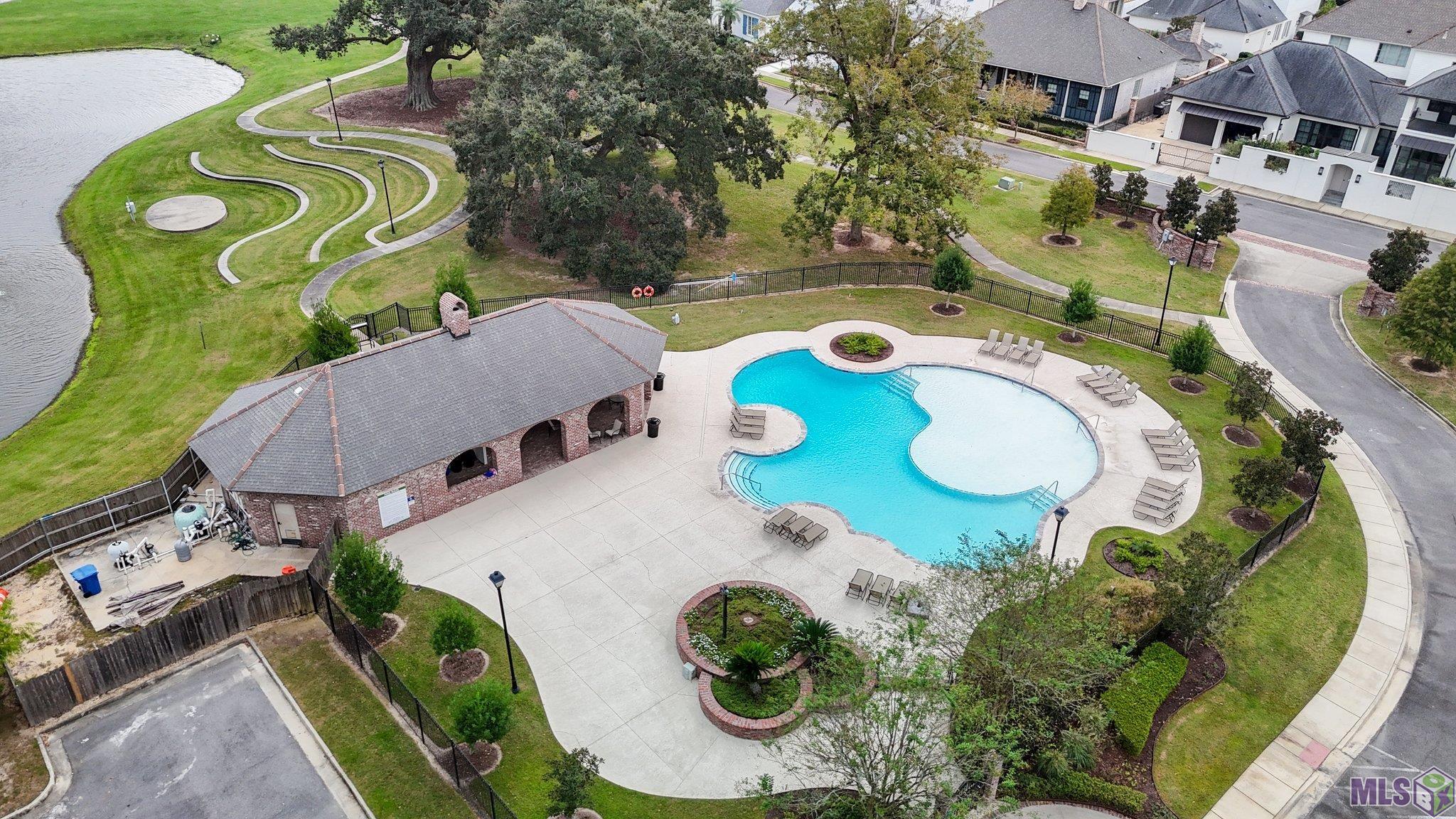 8133 Willow Grove Boulevard Baton Rouge, LA 70810 - Photo 13 of 60