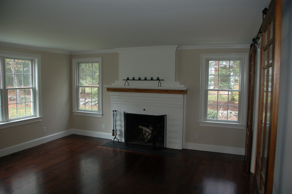 33 Sunset Road Weston, MA 02493 - Photo 10 of 30
