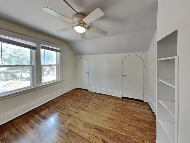 $1,895 | 1403 Barclay Street, St. Paul, MN 55106