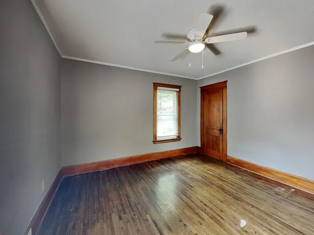 $1,895 | 1403 Barclay Street, St. Paul, MN 55106