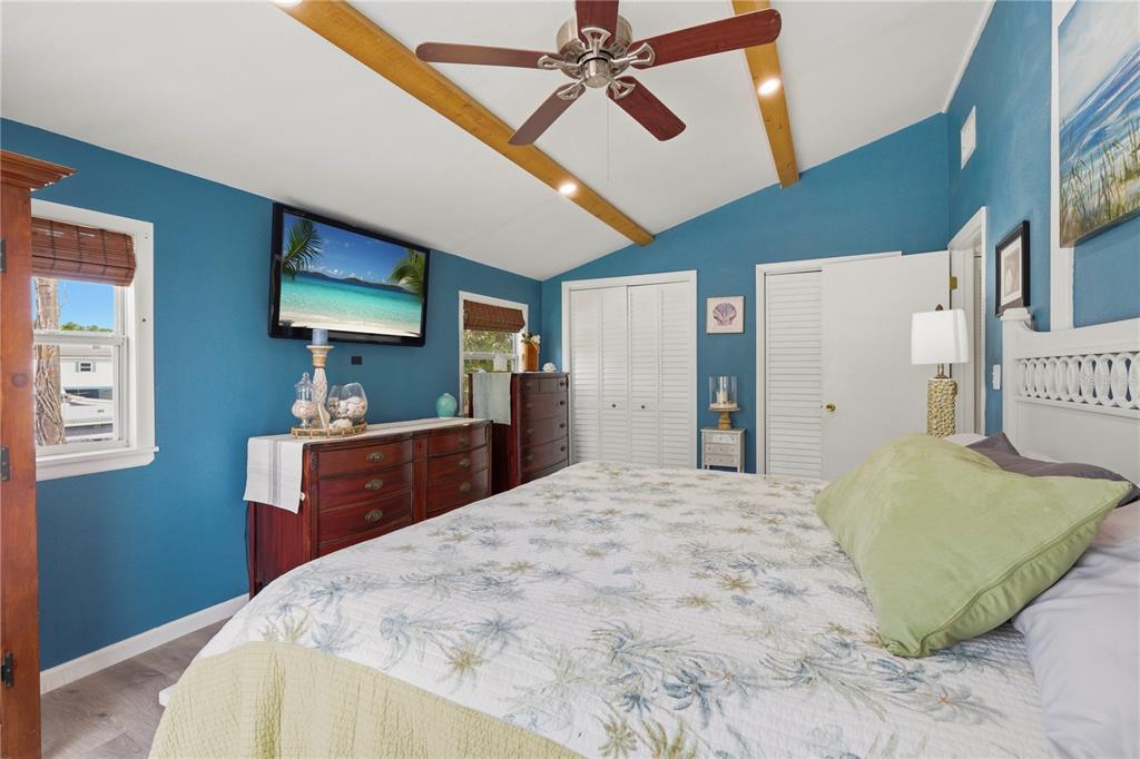 5251 Alpaca Drive Weeki Wachee, FL 34607 - Photo 15 of 55