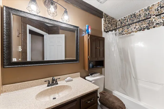 $325,000 | 7015 Lystra Road, Harrison, TN 37341