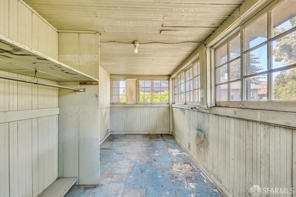 2815 Ashby Avenue Berkeley, CA 94705 - Photo 37 of 57 a view of an empty room with a window
