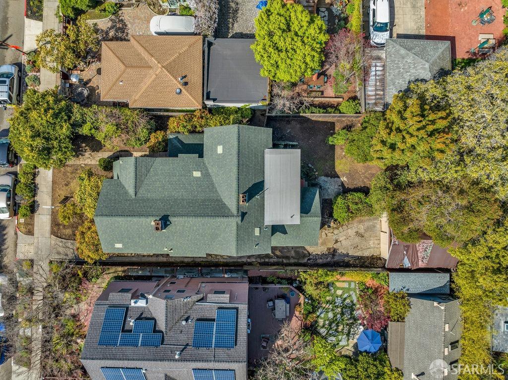 2815 Ashby Avenue Berkeley, CA 94705 - Photo 55 of 57 an aerial view of a house with a yard