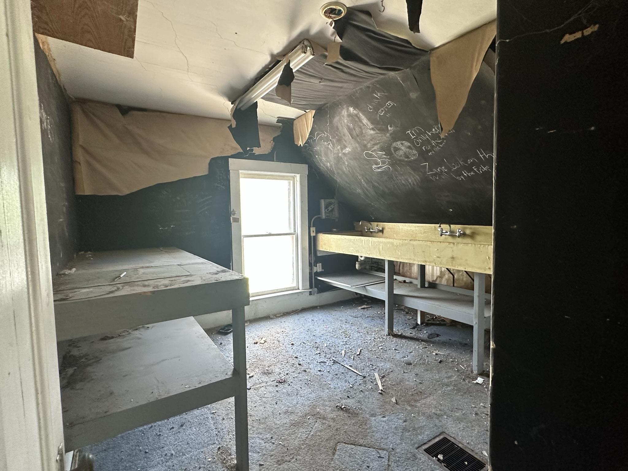 118 Church Street Hardwick, VT 05843 - Photo 16 of 36