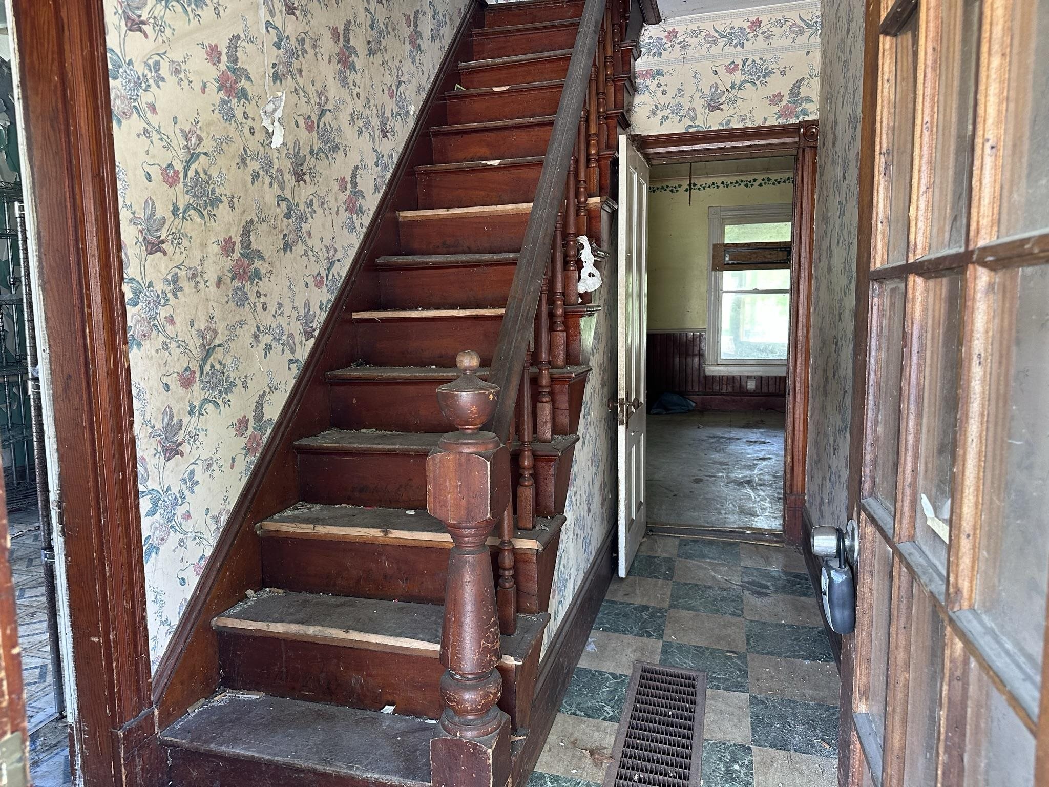 118 Church Street Hardwick, VT 05843 - Photo 2 of 36