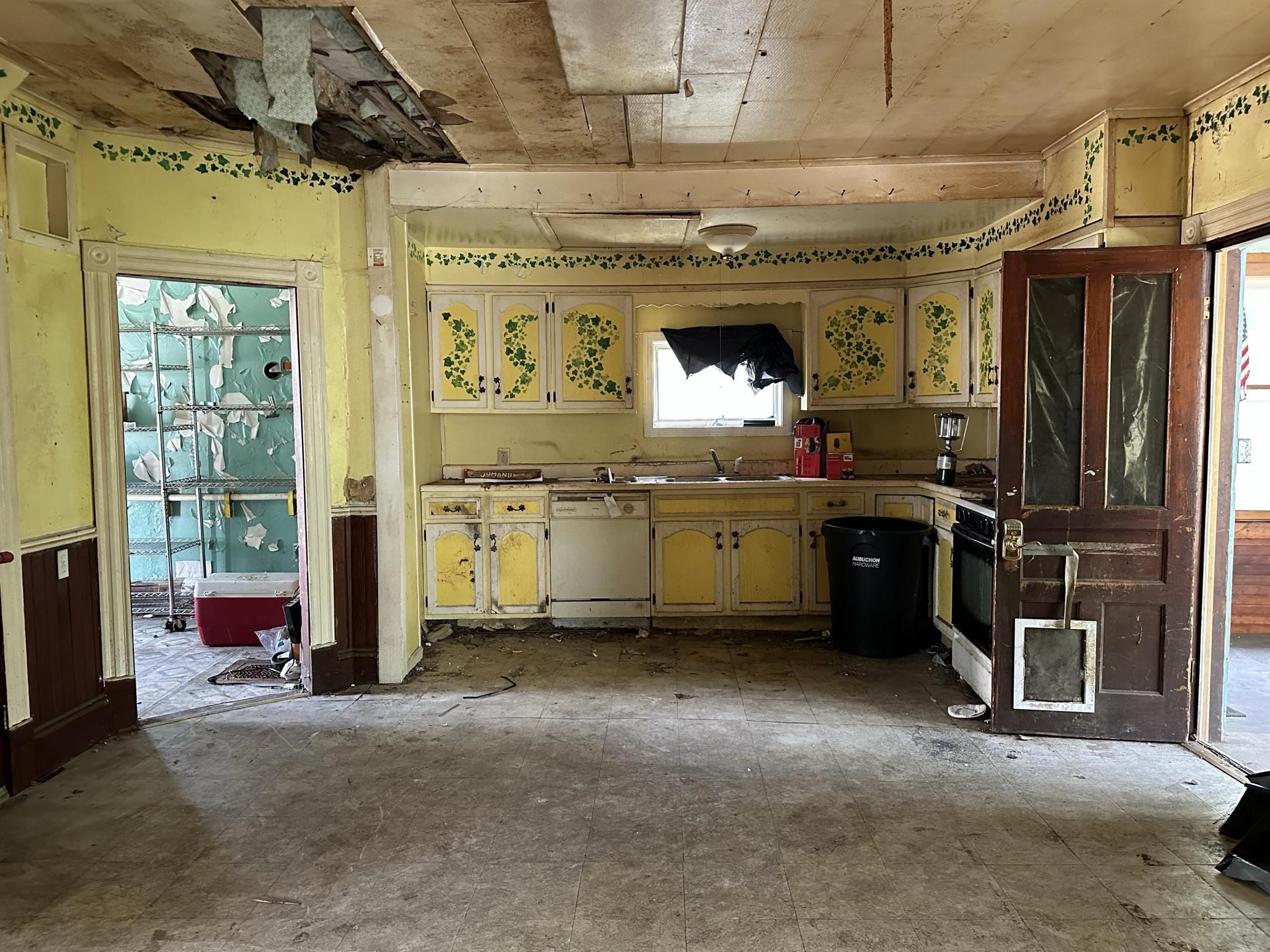 118 Church Street Hardwick, VT 05843 - Photo 32 of 36