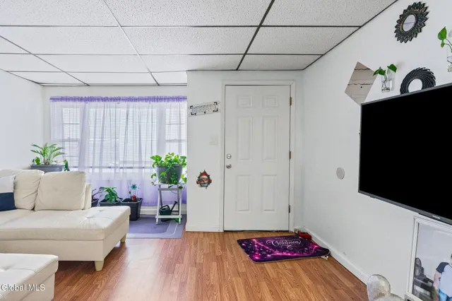 $274,900 | 65-67 Bunn Street, Amsterdam, NY 12010