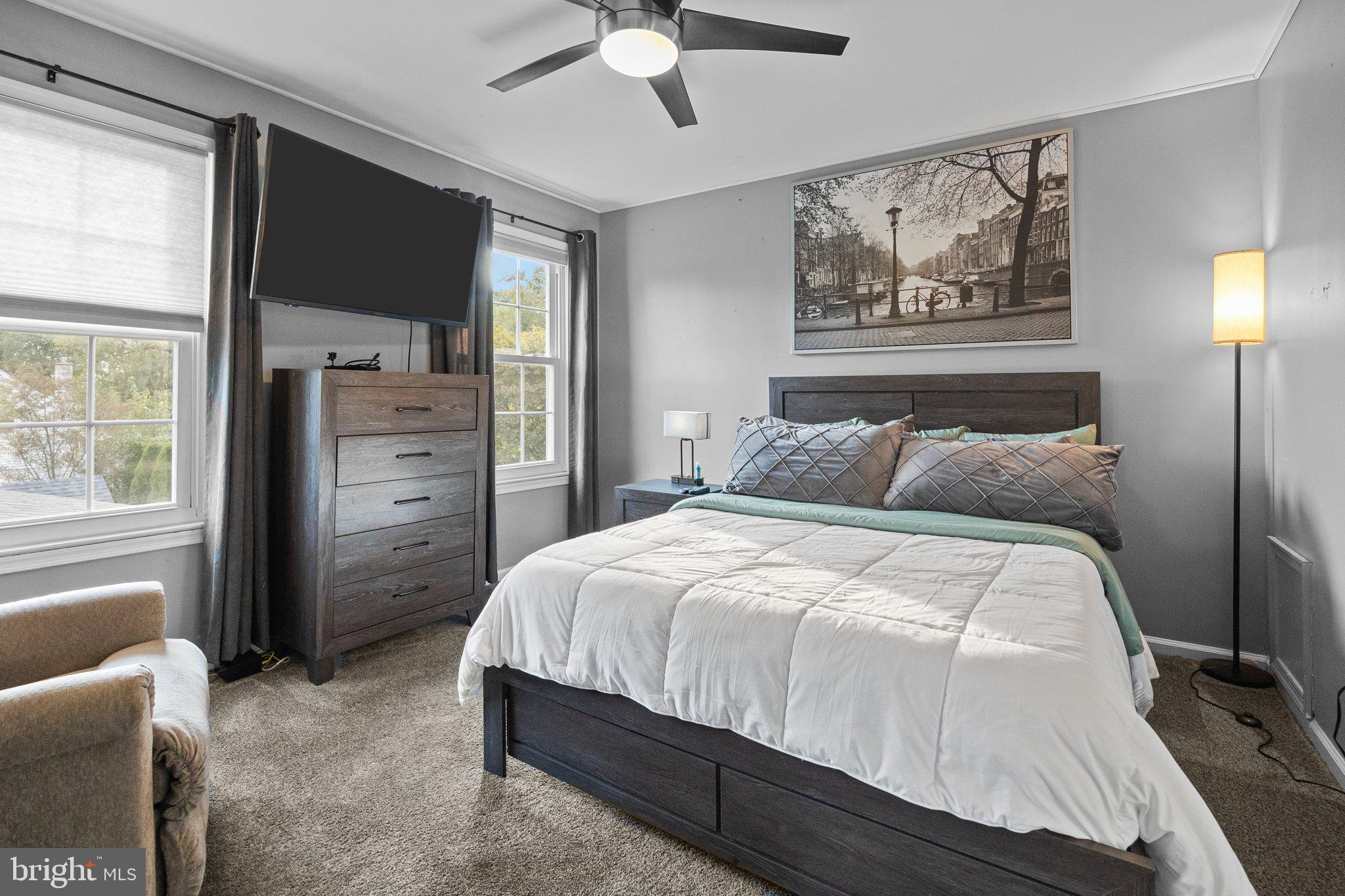 218 Pershing Avenue Horsham, PA 19044 - Photo 38 of 52