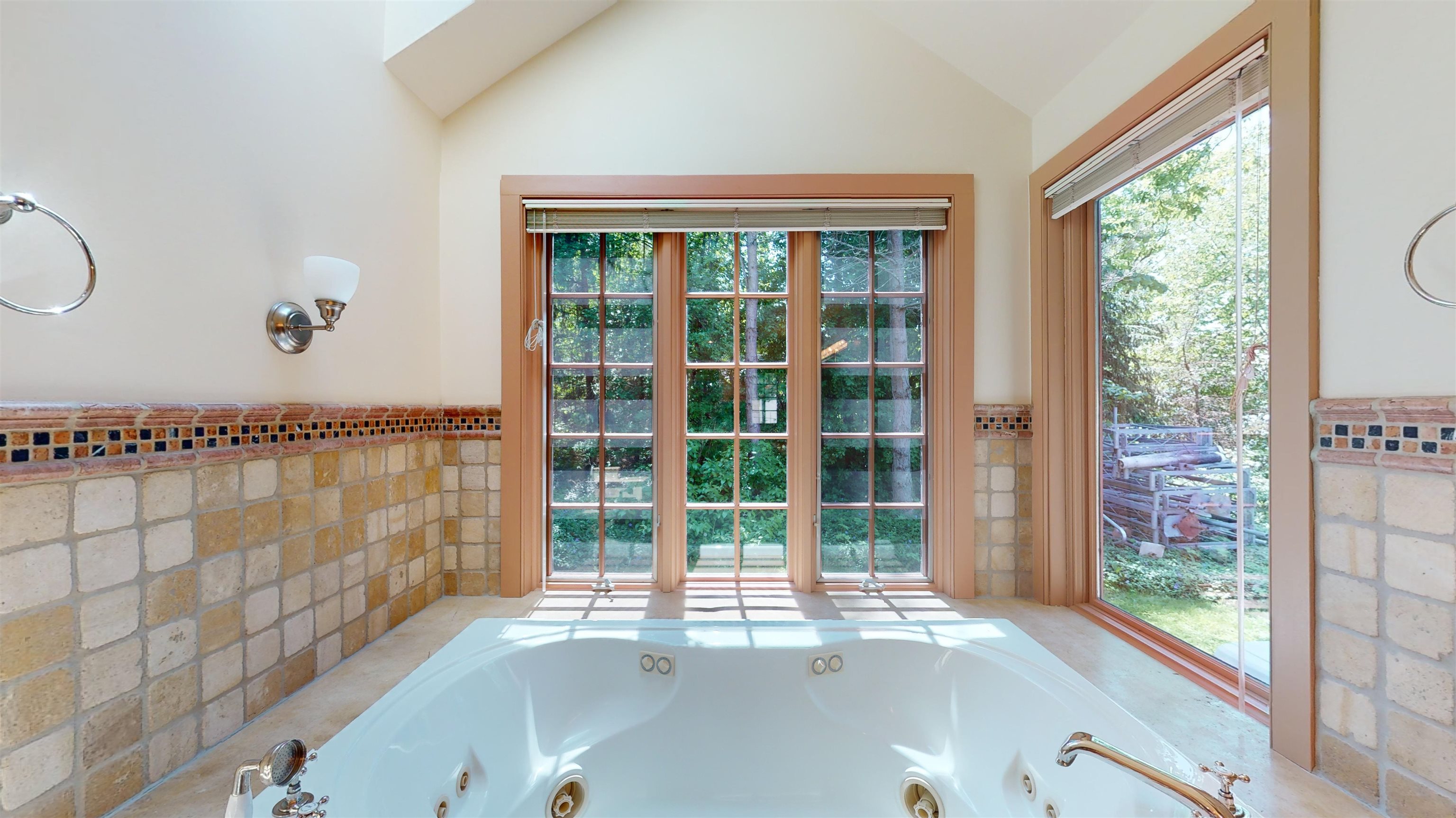 304 Thendara Road Ferrisburgh, VT 05491 - Photo 27 of 37