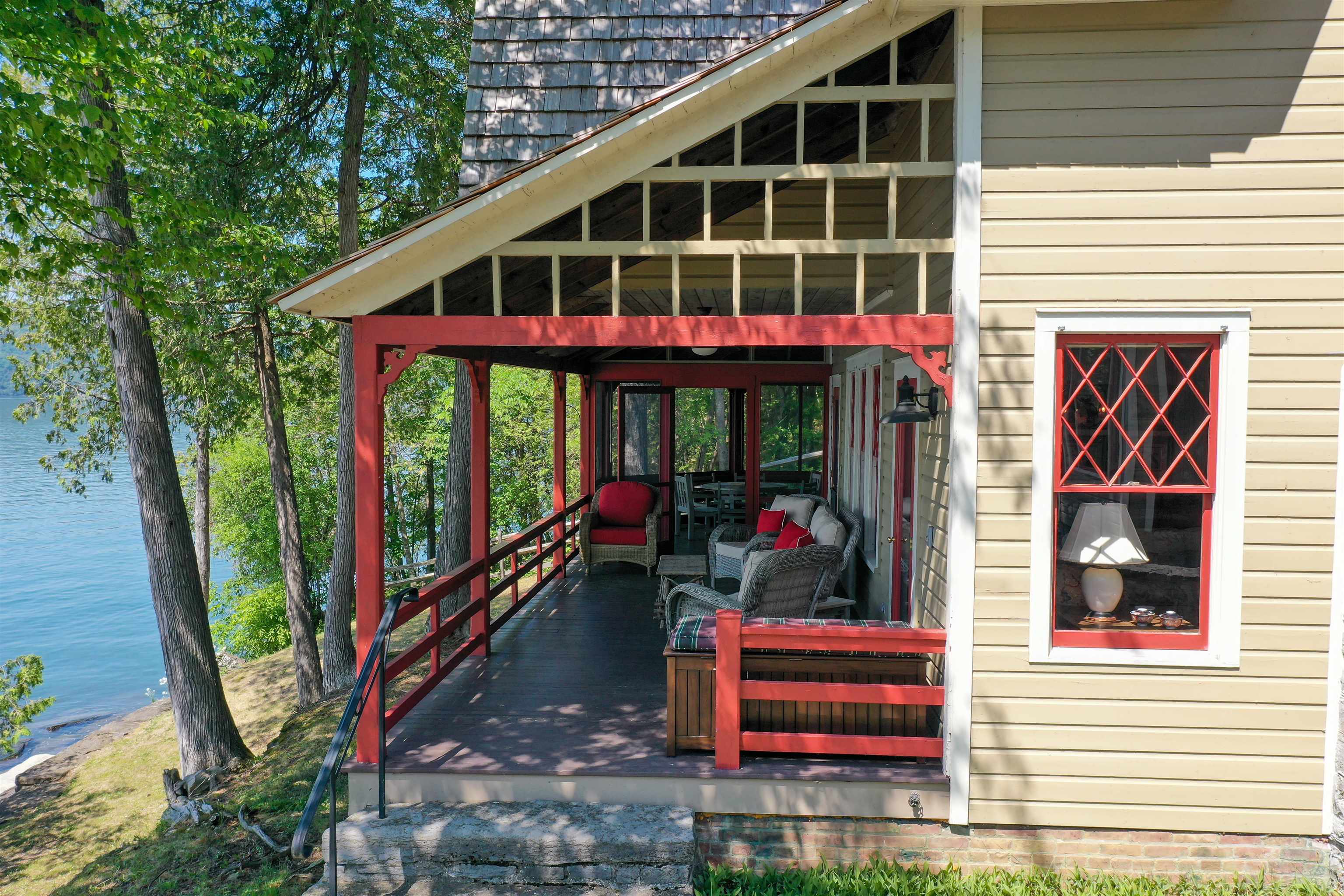 304 Thendara Road Ferrisburgh, VT 05491 - Photo 5 of 37