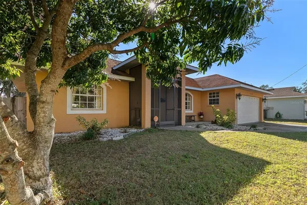 $374,900 | 2116 30th Avenue East, Bradenton, FL 34208