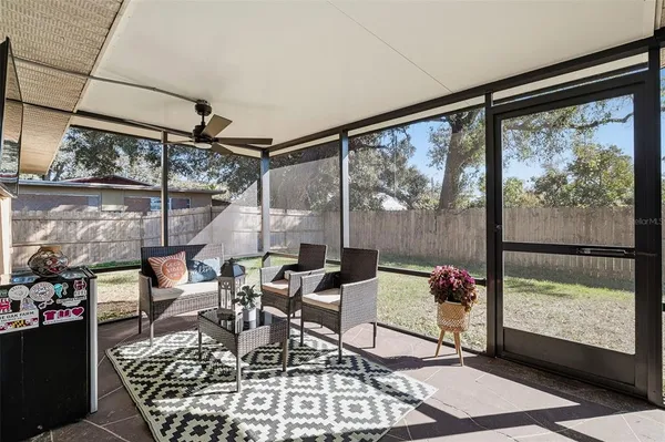 $374,900 | 2116 30th Avenue East, Bradenton, FL 34208