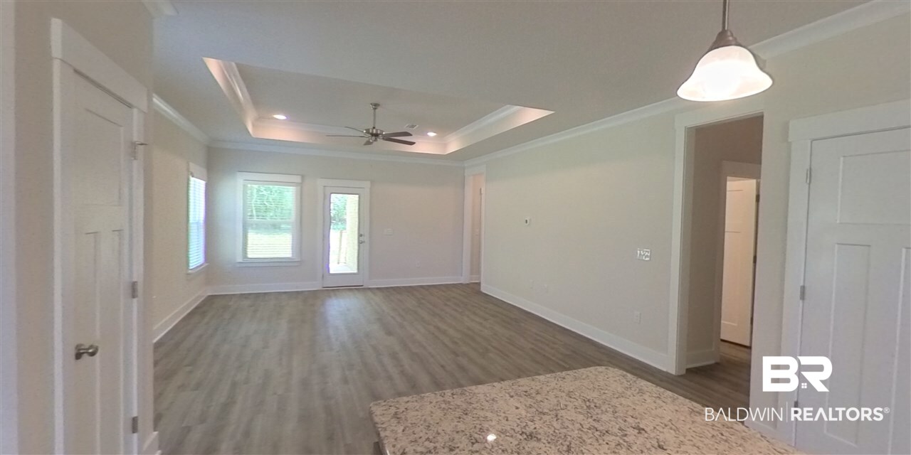 16440 Prado Loop Loxley, AL 36551 - Photo 4 of 11 Great Room