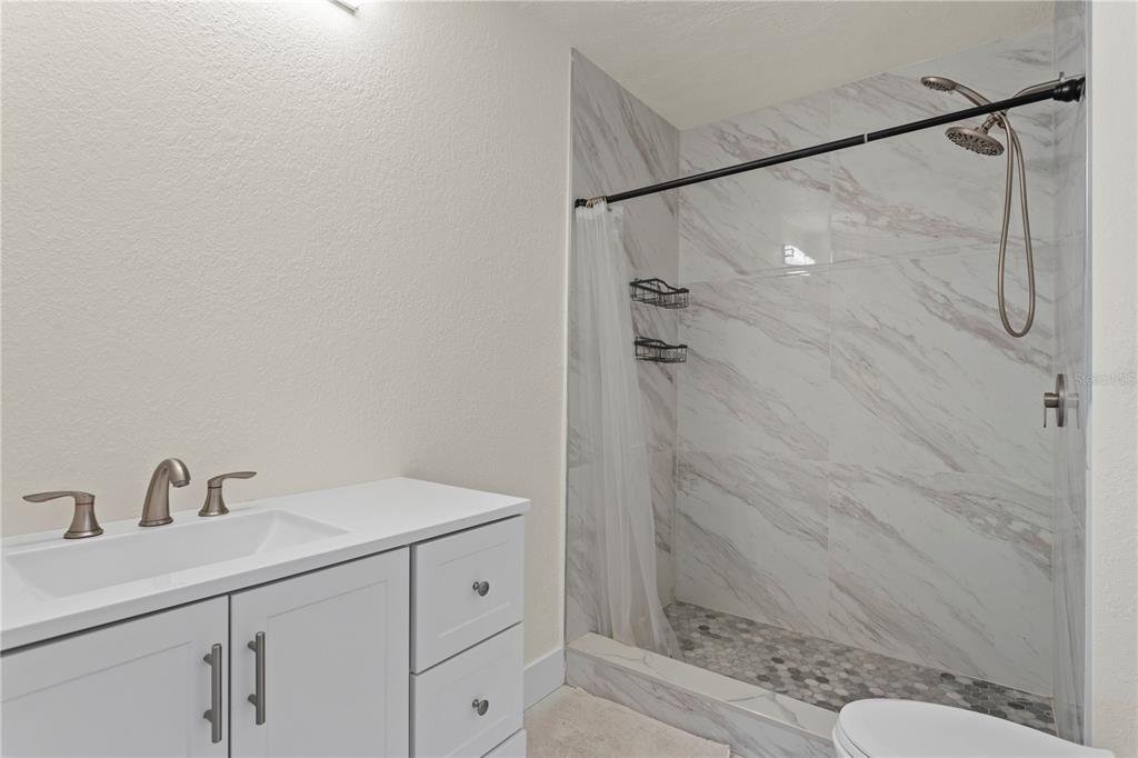 6909 Dimarco Road Tampa, FL 33634 - Photo 14 of 26 Gallery Image 14