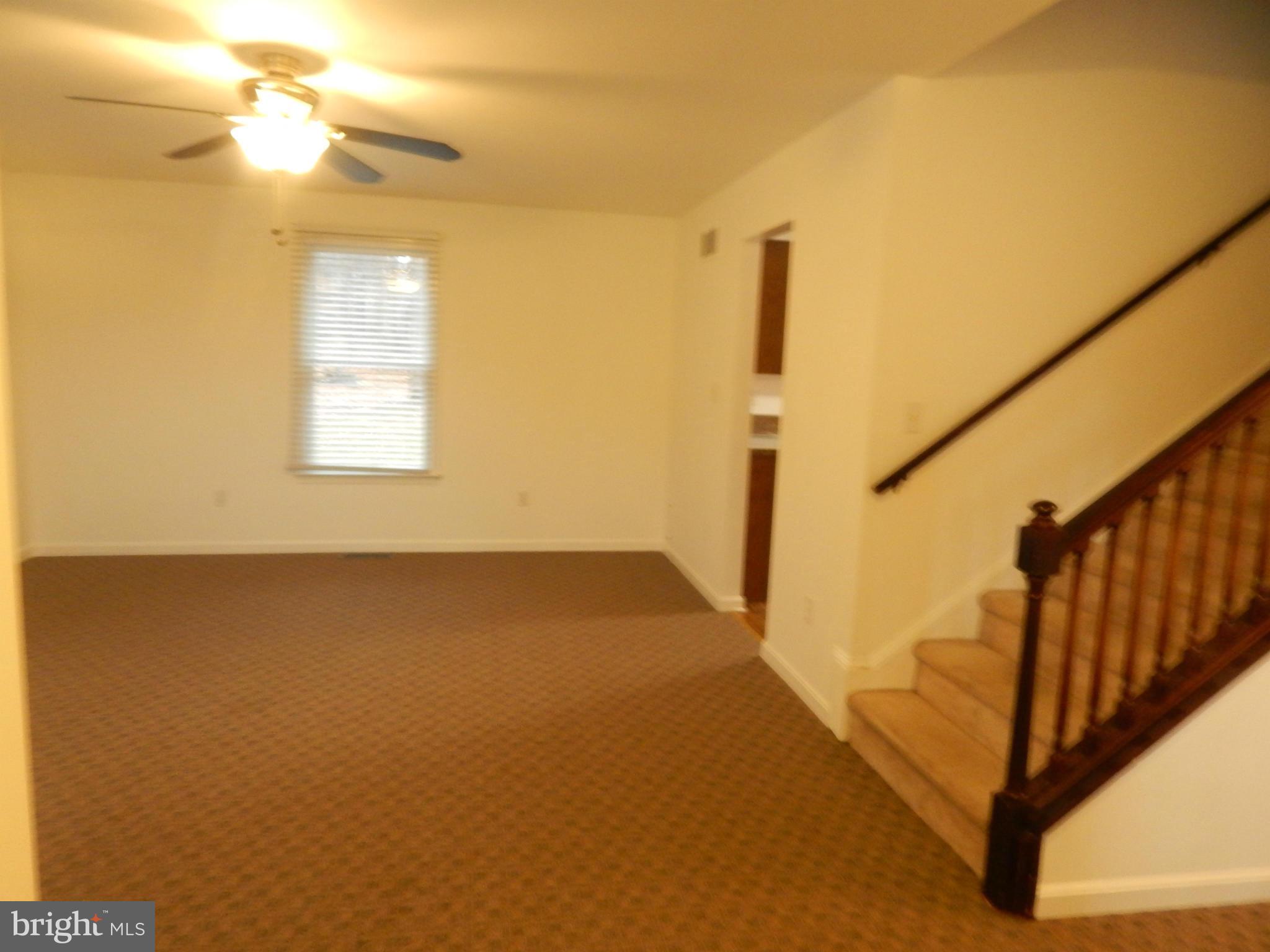 3473 Mill Green Road Street, MD 21154 - Photo 16 of 27 Living Room