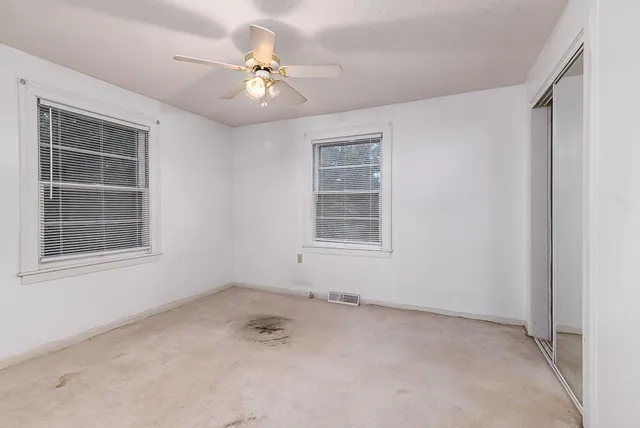 $169,500 | 32845 West 84th Street, De Soto, KS 66018