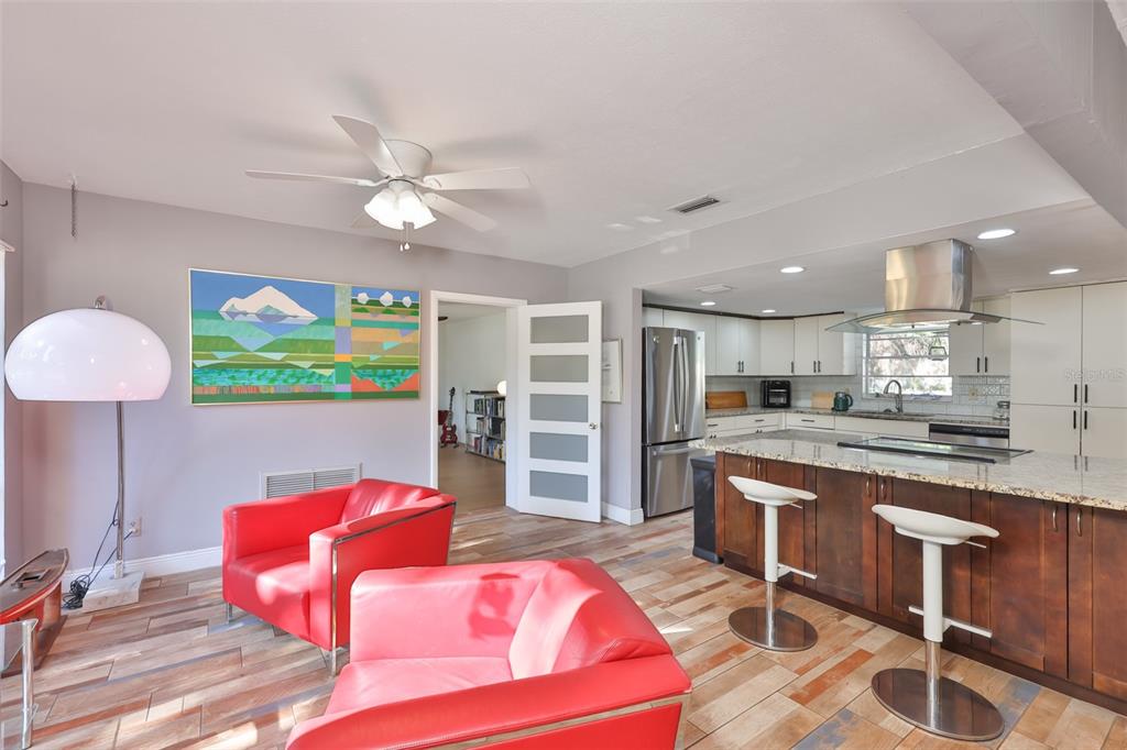 3506 Hillgrove Road Valrico, FL 33596 - Photo 10 of 61