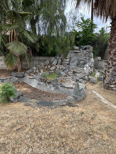 4485 Riverview Drive Riverside, CA 92509 - Photo 34 of 36 a view of backyard with palm trees