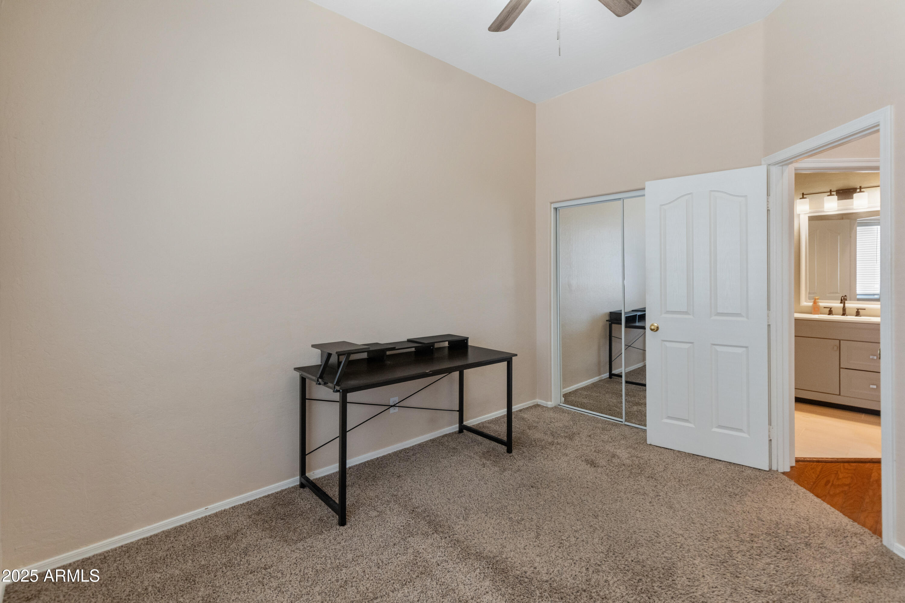 927 West Wendy Way Gilbert, AZ 85233 - Photo 21 of 33 3rd bedroom