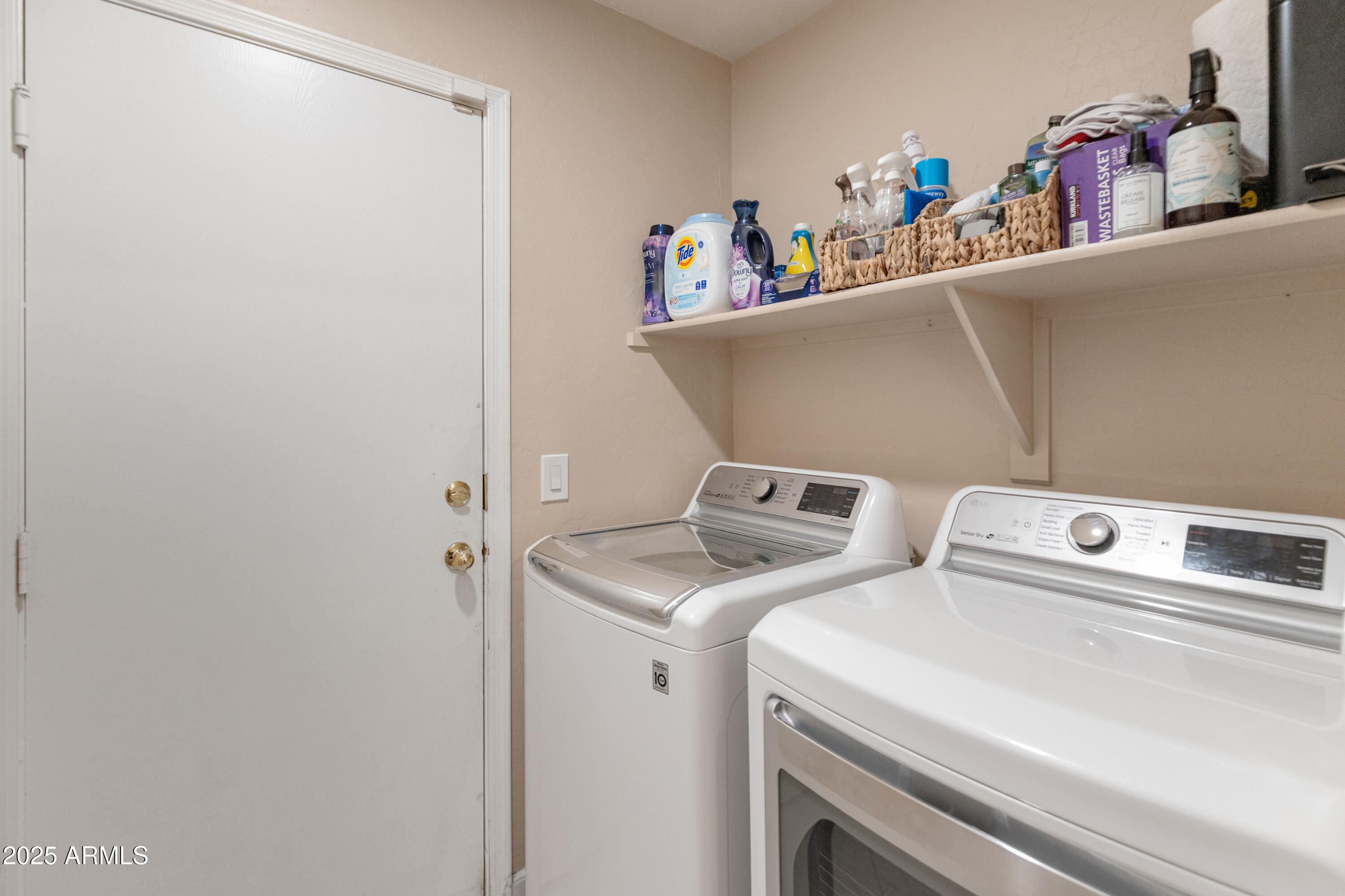 927 West Wendy Way Gilbert, AZ 85233 - Photo 22 of 33 Laundry next to garage