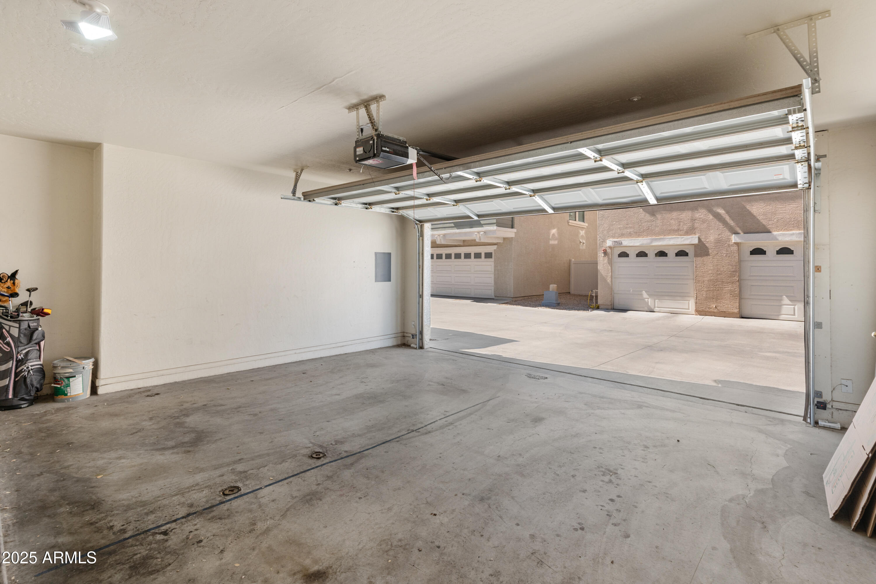 927 West Wendy Way Gilbert, AZ 85233 - Photo 24 of 33 Looking out of garage