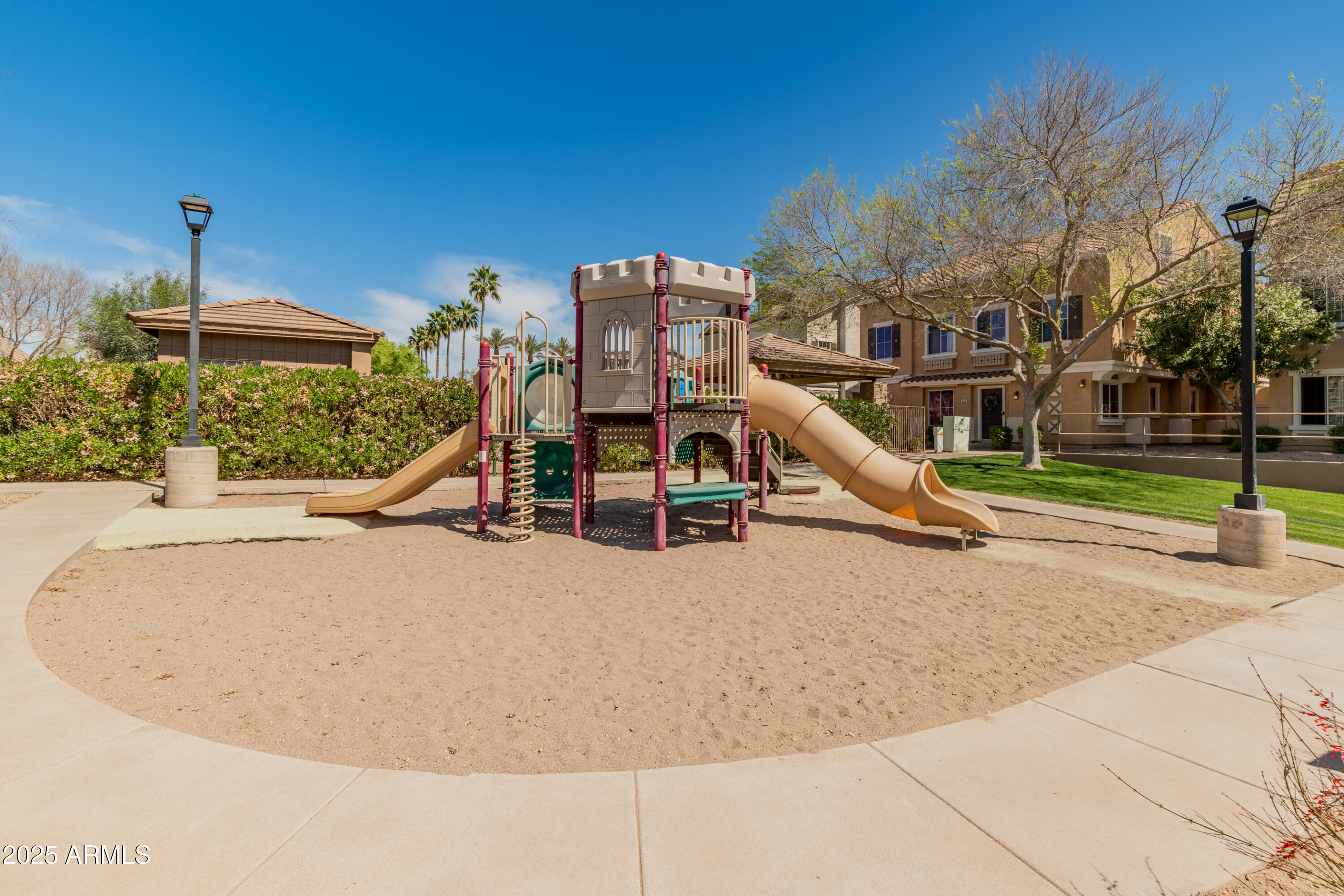 927 West Wendy Way Gilbert, AZ 85233 - Photo 29 of 33 Community park