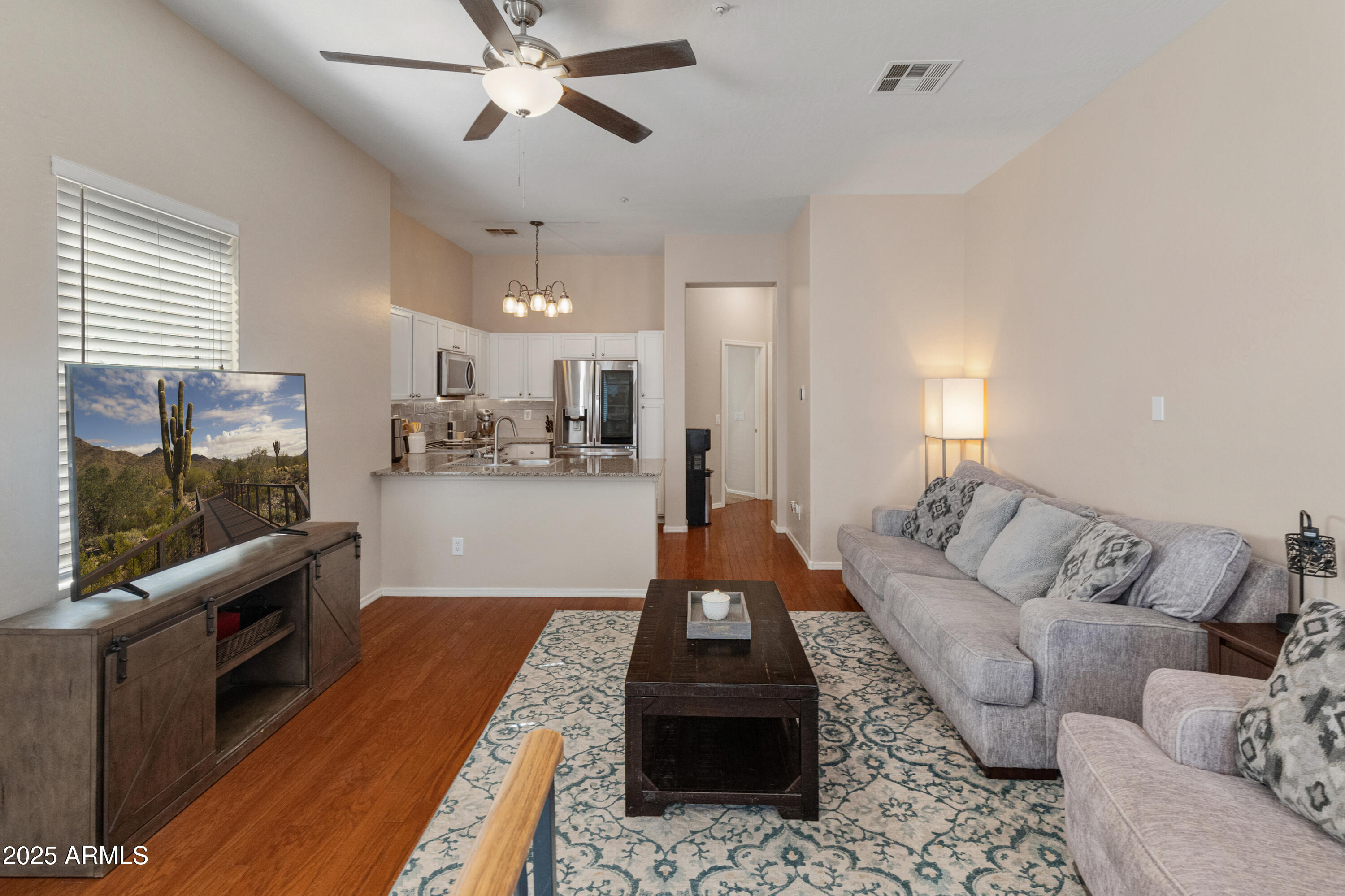 927 West Wendy Way Gilbert, AZ 85233 - Photo 5 of 33 Relax in this cozy living room