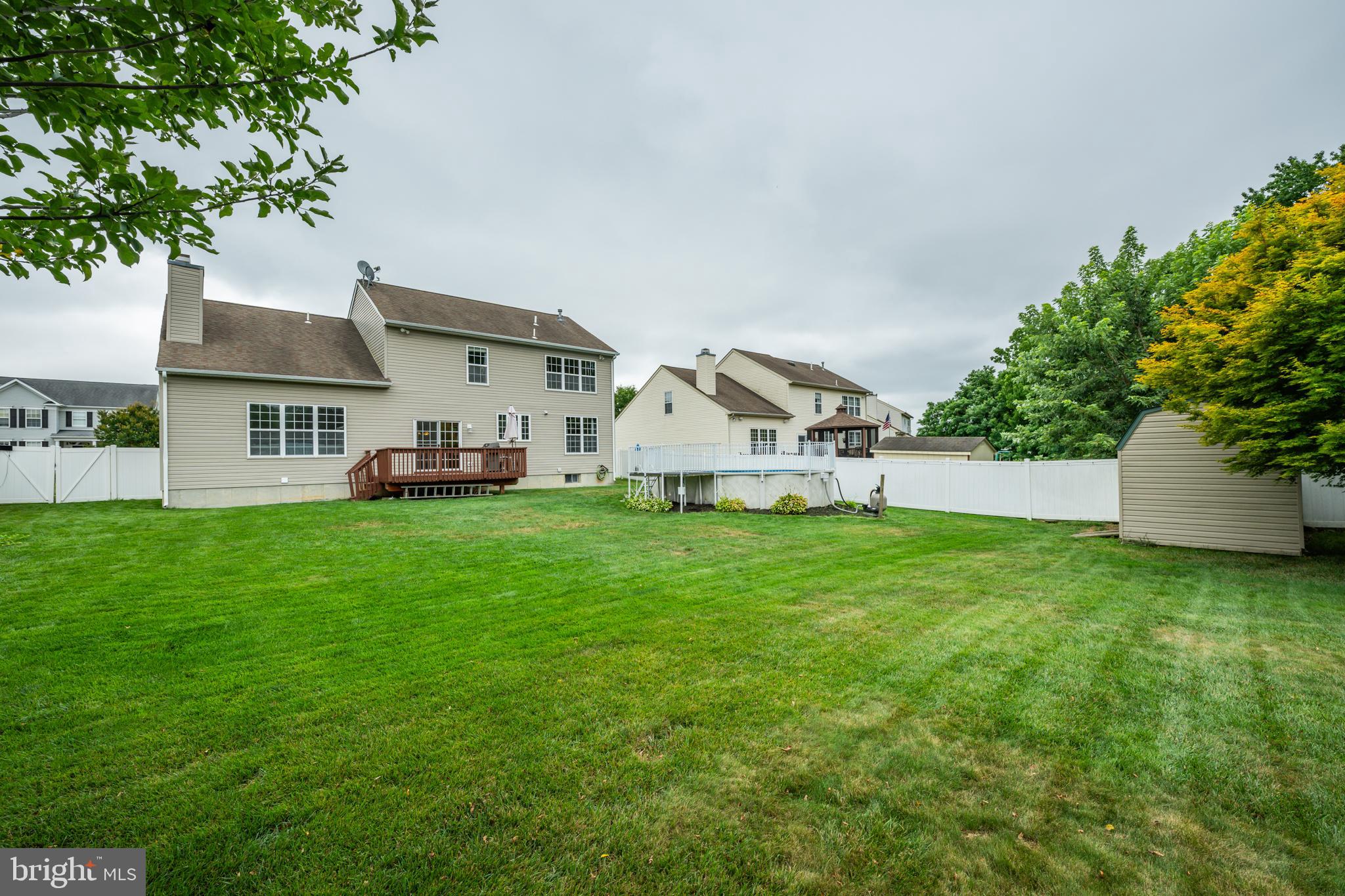 16 Amesbury Road Levittown, PA 19054 - Photo 43 of 57