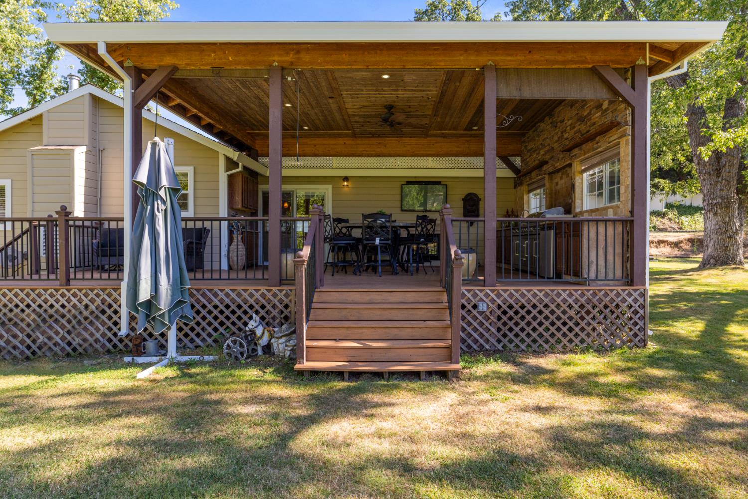 8723 Phoenix Avenue Fair Oaks, CA 95628 - Photo 39 of 63