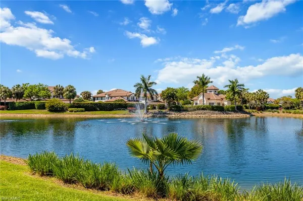 $8,500 | 8200 Saratoga Drive, Unit 401, Naples, FL 34113
