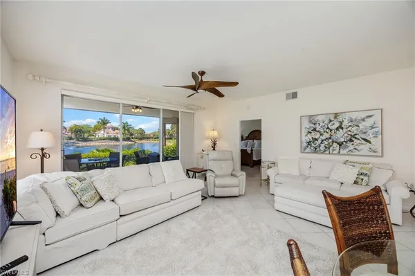 $8,500 | 8200 Saratoga Drive, Unit 401, Naples, FL 34113