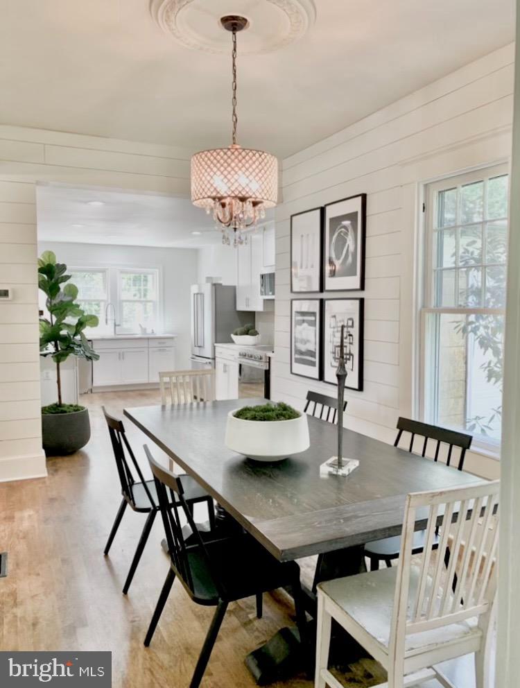 3738 Chain Bridge Road Fairfax, VA 22030 - Photo 8 of 20 Gallery Image 8