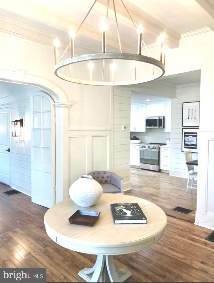 3738 Chain Bridge Road Fairfax, VA 22030 - Photo 10 of 20 Gallery Image 10