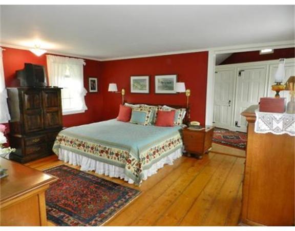 141 Pilgrim Road Marshfield, MA 02050 - Photo 17 of 27 Gallery Image 17