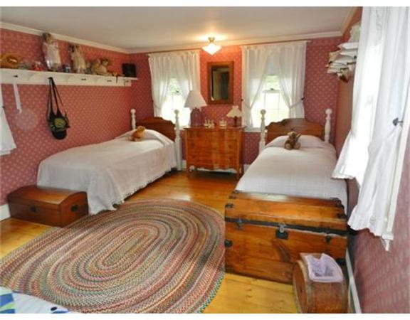 141 Pilgrim Road Marshfield, MA 02050 - Photo 20 of 27 Gallery Image 20