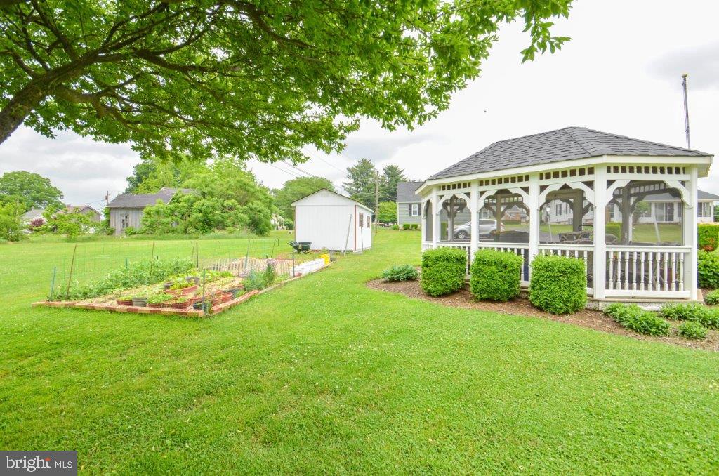 1942 Weilers Road Alburtis, PA 18011 - Photo 3 of 24 Gallery Image 3