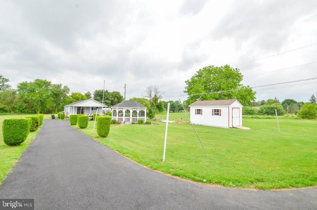 1942 Weilers Road Alburtis, PA 18011 - Photo 22 of 24 Gallery Image 22