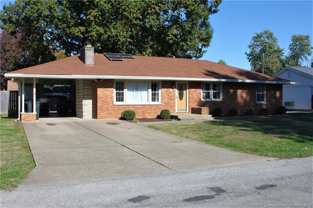 437 Windemere Road Clarksville, IN 47129 - Photo 1 of 31 Gallery Image 1
