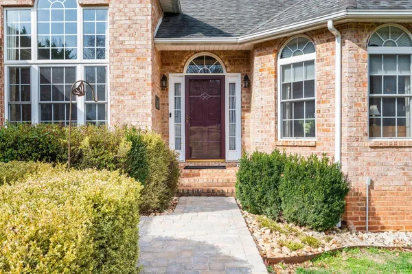 $825,000 | 378 Tusculum Lane East, Amherst, VA 24521