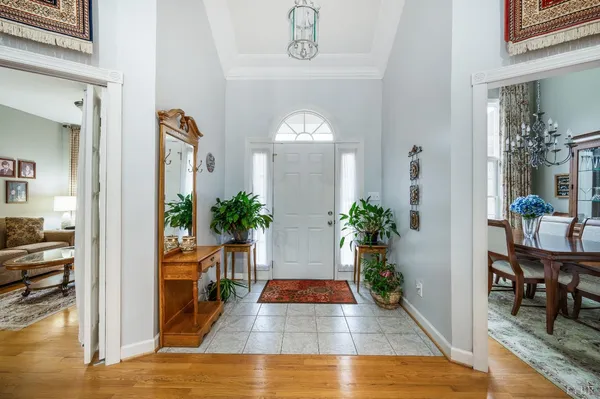 $825,000 | 378 Tusculum Lane East, Amherst, VA 24521