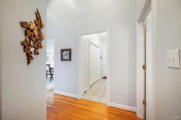 $825,000 | 378 Tusculum Lane East, Amherst, VA 24521
