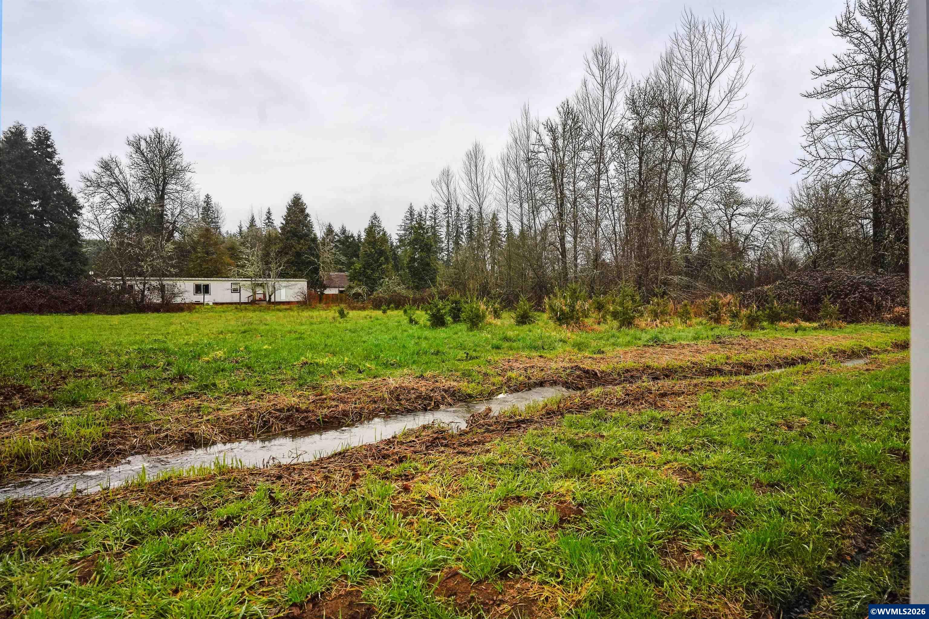 27329 Rowell Hill Road Sweet Home, OR 97386 - Photo 32 of 39