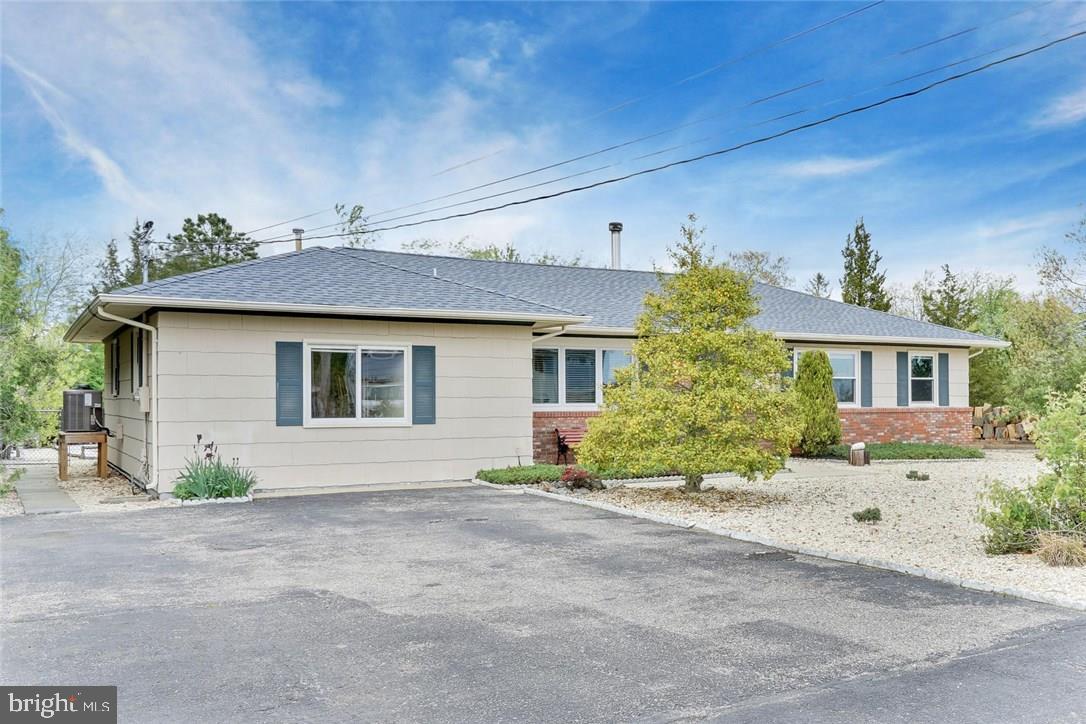 11 Cove Road West Bayville, NJ 08721 - Photo 6 of 36 Gallery Image 6