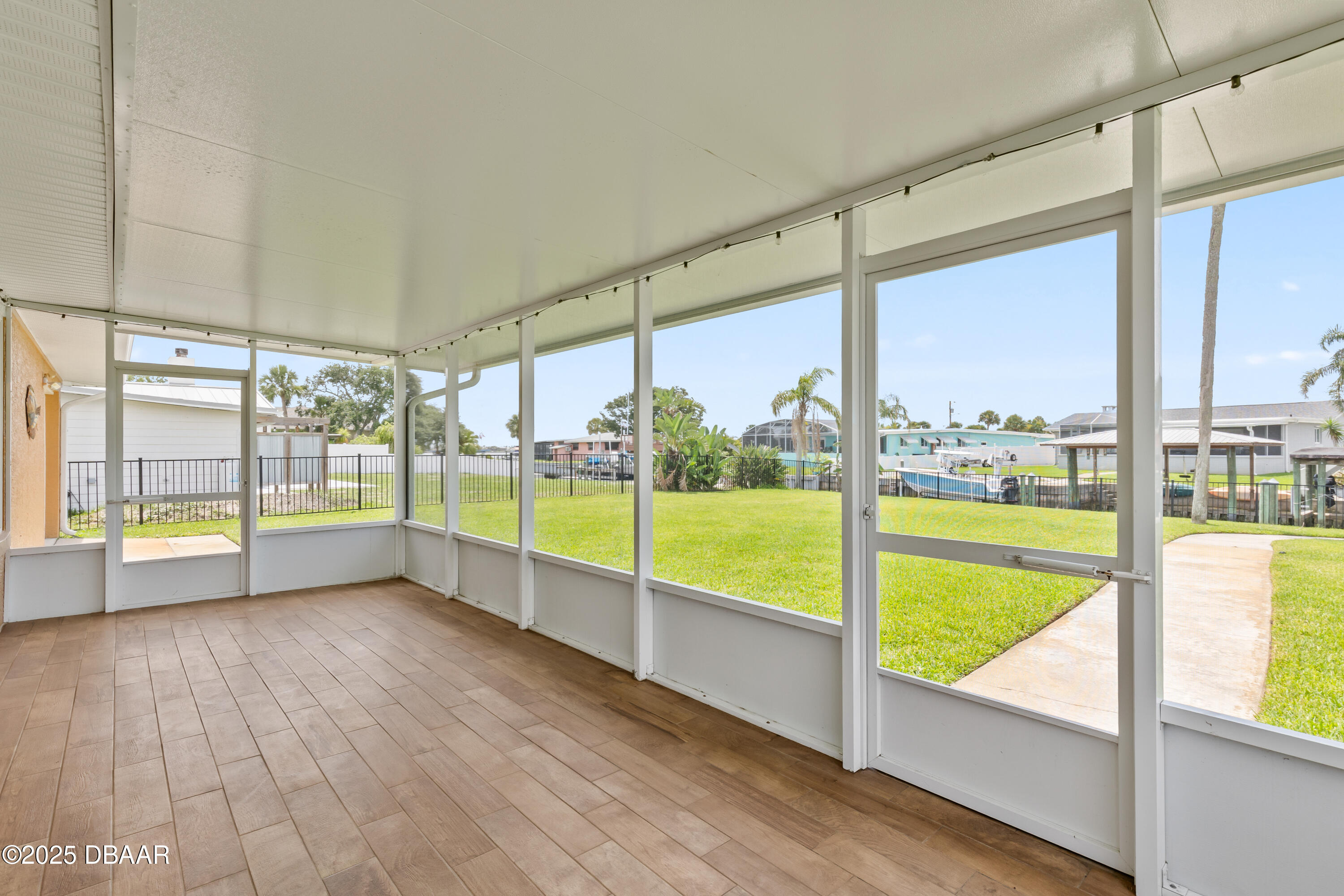 141 Reef Road South Daytona, FL 32119 - Photo 22 of 48 KBRE9643