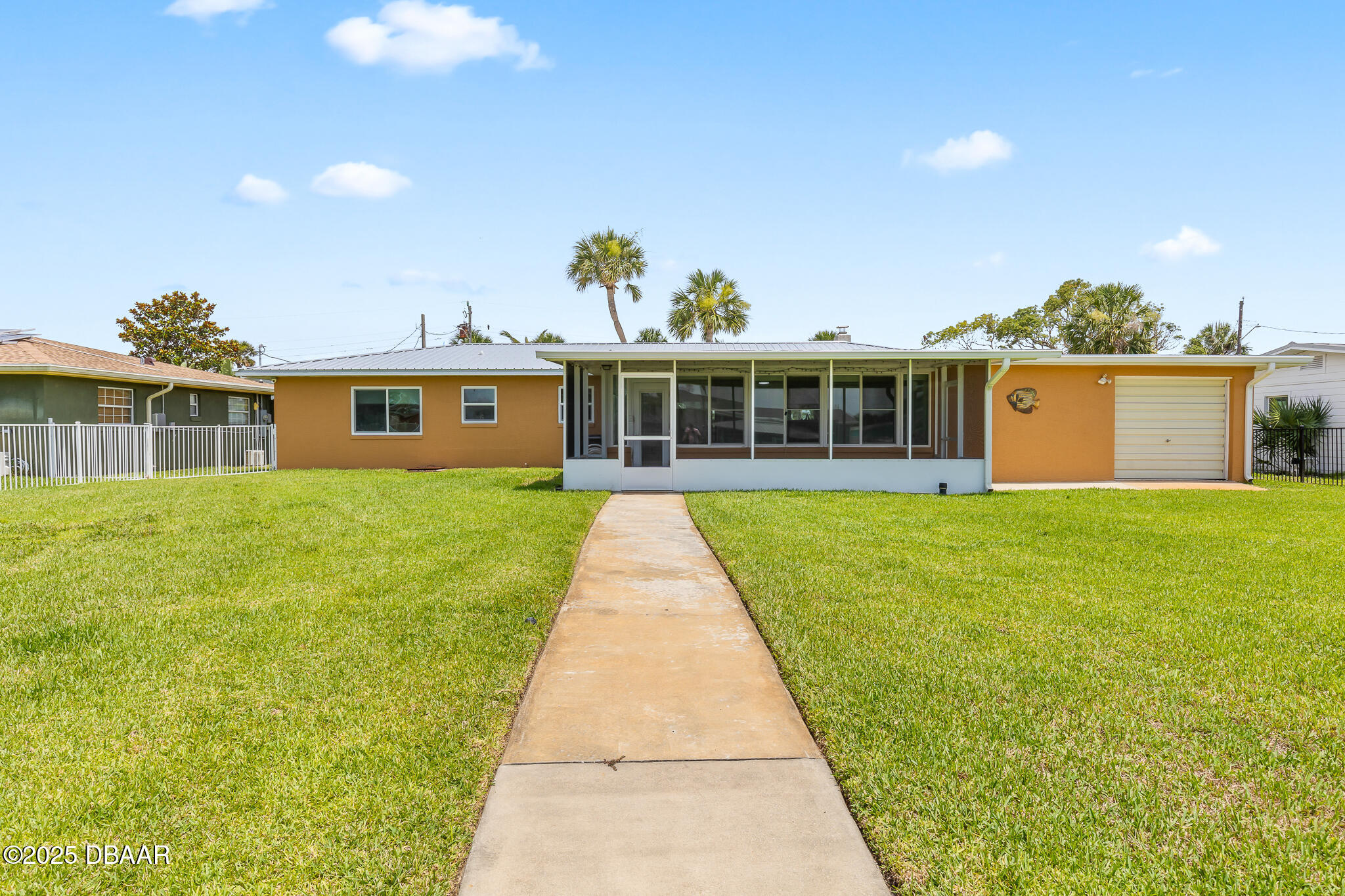 141 Reef Road South Daytona, FL 32119 - Photo 29 of 48 KBRE9657