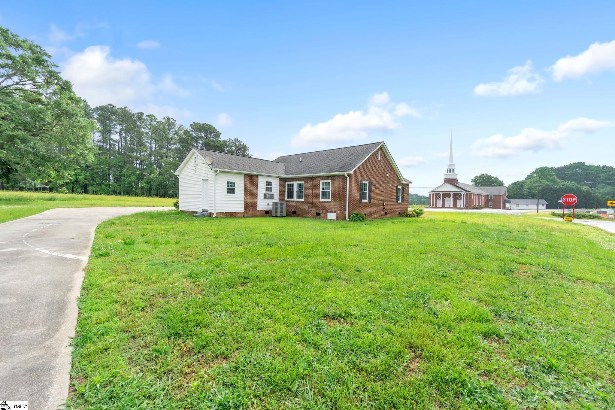 5601 Highway 81 Williamston, SC 29697 - Photo 25 of 25