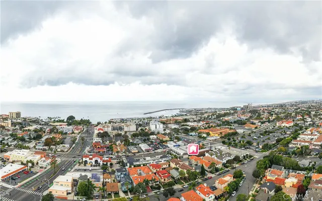 $1,890,000 | 211 South Francisca Avenue, Unit B, Redondo Beach, CA 90277