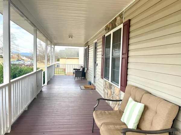 $359,900 | 1745 Whitfield Drive, Bedford, VA 24523
