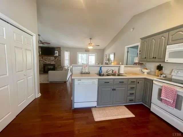 $379,900 | 1745 Whitfield Drive, Bedford, VA 24523